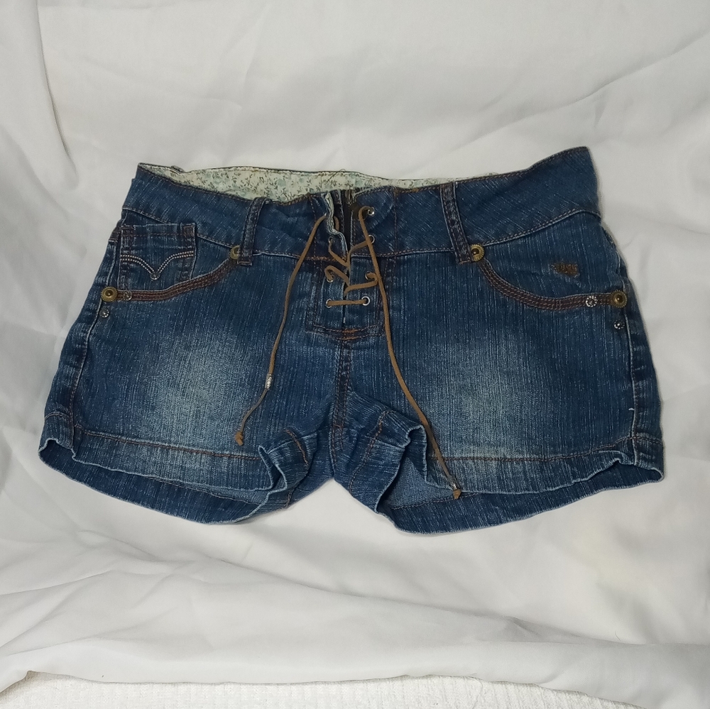 OTB Blue Jean Shorts Sz 9/10 - Picture 3 of 5